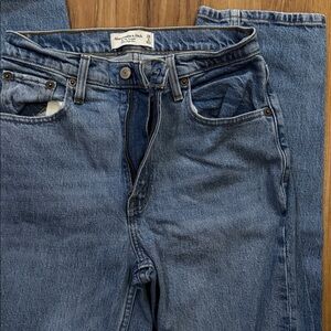 Abercrombie & Fitch 90’s Straight Ultra High Rise Denim